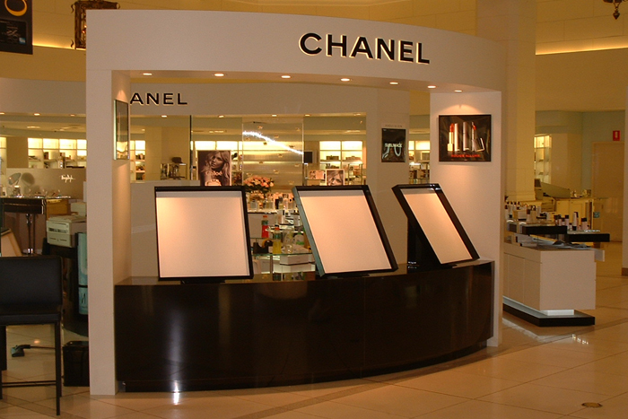 Jewellery & Cosmetic Displays